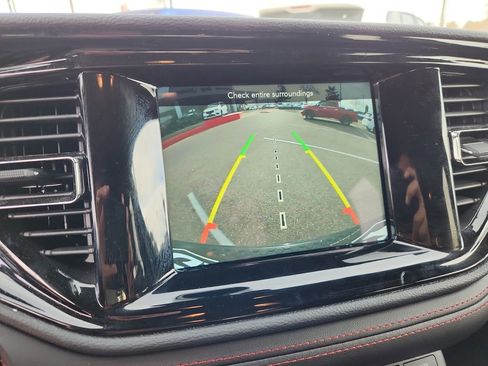 Certified 2024 Dodge Durango GT image 24