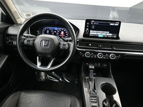 Used 2022 Honda Civic Touring image 20