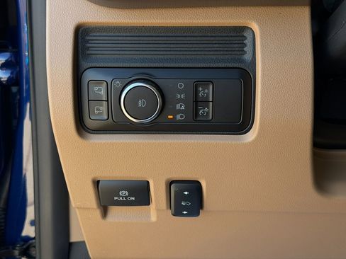 New 2026 Ford F450 Lariat image 45