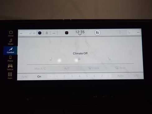 Used 2024 Jeep Wrangler Rubicon w/ Convenience Group image 29