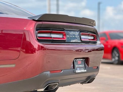 Used 2021 Dodge Challenger R/T Scat Pack RWD image 15