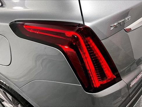 Used 2025 Cadillac XT5 Premium Luxury FWD image 29