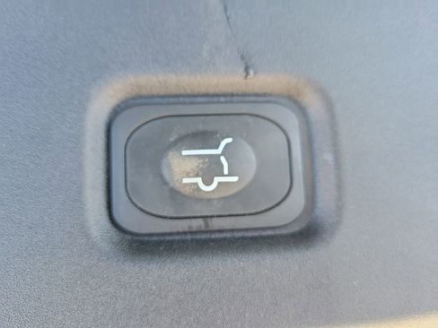 New 2025 Ford Expedition Active image 11