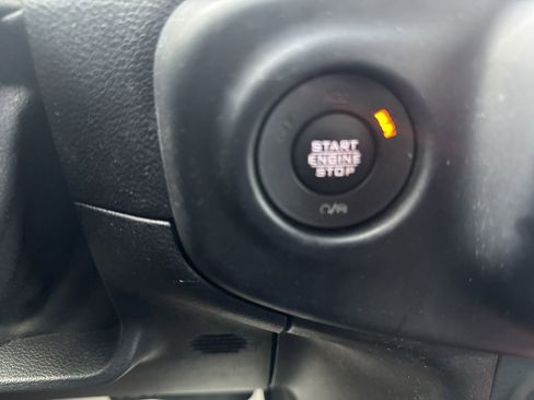 Used 2021 Jeep Wrangler Unlimited Sport image 38