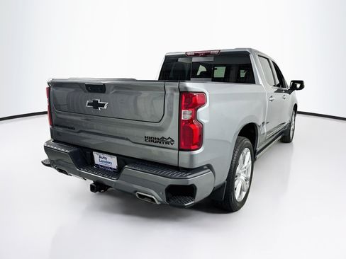 Used 2023 Chevrolet Silverado 1500 High Country AWD/4WD image 5