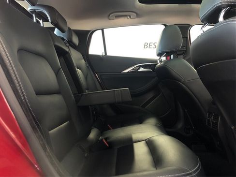 Used 2017 INFINITI QX30 Premium w/ Navigation Package AWD/4WD image 10