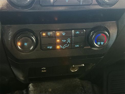 Used 2020 Ford F450 XL w/ Power Equipment Group image 18