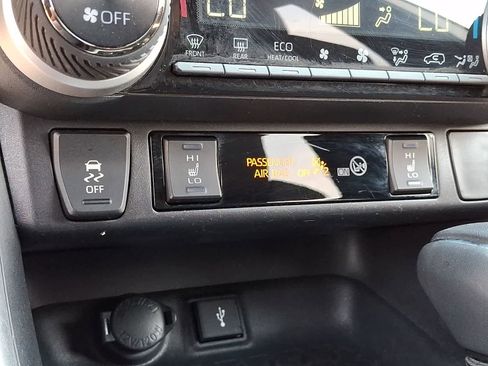 Certified 2021 Toyota RAV4 SE w/ Weather & Moonroof Package AWD/4WD image 29