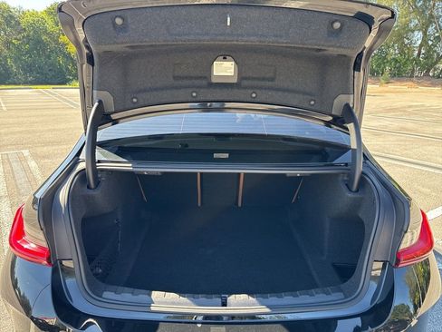 Used 2023 BMW 330i Sedan w/ Premium Package image 27