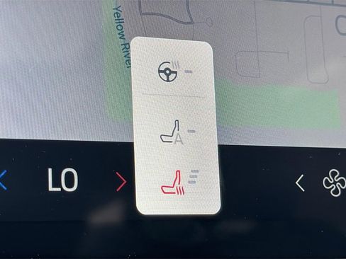 New 2025 Ford Explorer Active w/ Active Comfort Package image 27