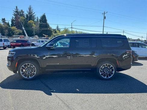 New 2025 Jeep Wagoneer Series III w/ Premium Group I image 38