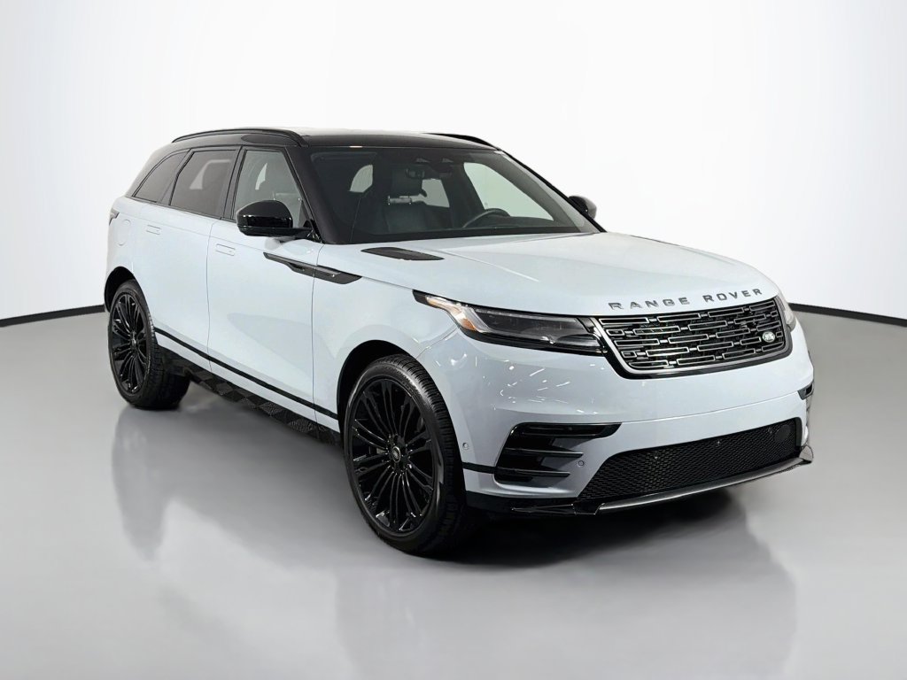 Used 2026 Land Rover Range Rover Velar Dynamic SE AWD/4WD image 3