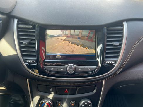 Used 2019 Chevrolet Trax LS w/ Tint and Cruise Package FWD image 14