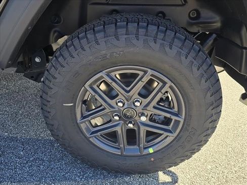New 2026 Jeep Wrangler Sport S image 7