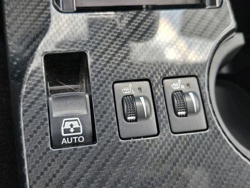 Used 2020 Toyota 4Runner TRD Off-Road Premium image 40