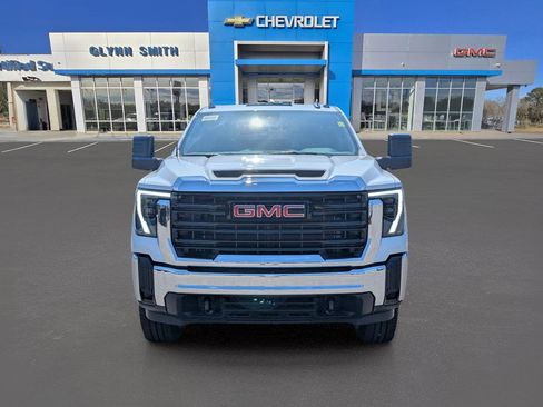 New 2026 GMC Sierra 2500 Pro AWD/4WD image 2