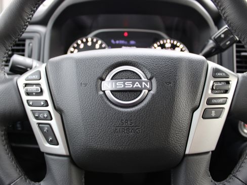 Certified 2024 Nissan Titan SV w/ SV Convenience Package image 21