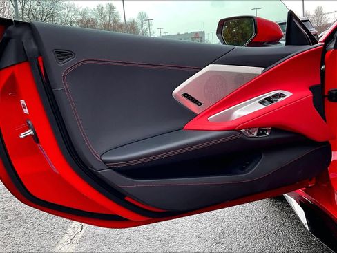Used 2024 Chevrolet Corvette Z06 image 9