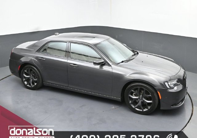 Used 2023 Chrysler 300 S RWD image 17
