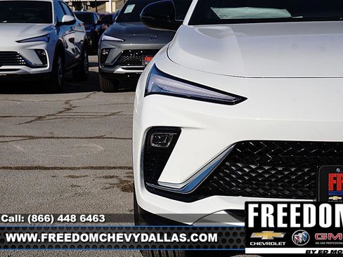 New 2026 Buick Envista Sport Touring image 39