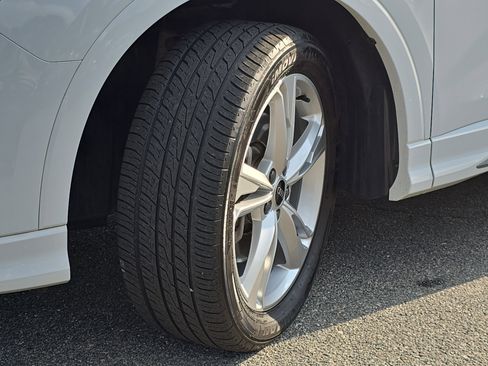 Used 2022 Audi Q3 2.0T Premium Plus image 33