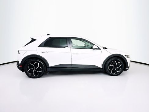 Used 2024 Hyundai Ioniq 5 SEL image 10