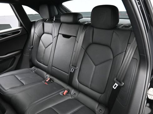 Certified 2023 Porsche Macan Turbo AWD/4WD image 24