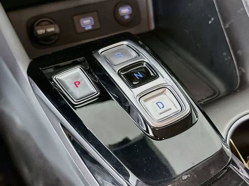 Used 2023 Hyundai Sonata SEL FWD image 17