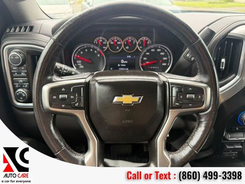 Used 2021 Chevrolet Silverado 1500 LT w/ Convenience Package II AWD/4WD image 18