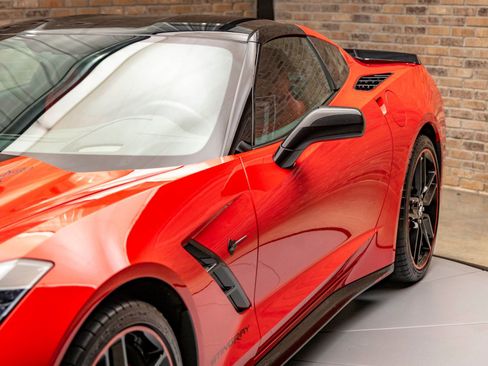 Used 2015 Chevrolet Corvette Stingray Coupe w/ 2LT Preferred Equipment Group image 25