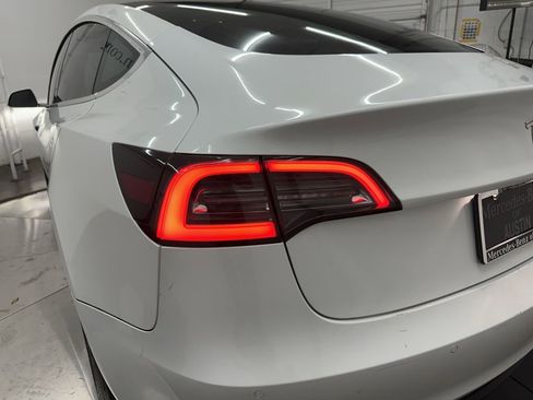 Used 2019 Tesla Model 3 Performance AWD/4WD image 23