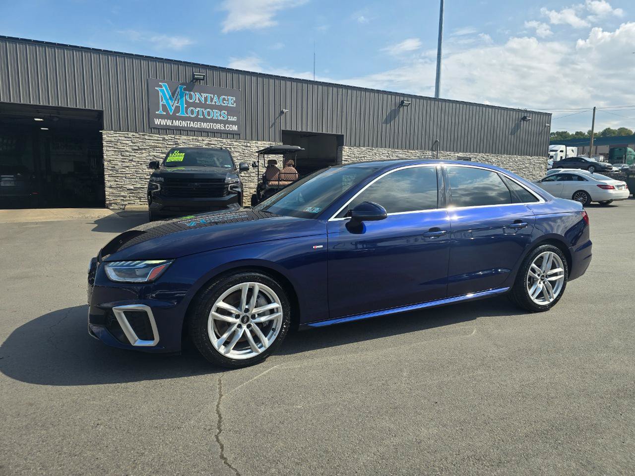 Used 2023 Audi A4 2.0T Premium Plus AWD/4WD image 3