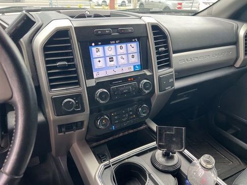 Used 2019 Ford F350 Lariat w/ Lariat Ultimate Package AWD/4WD image 3