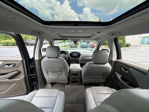 Used 2019 Chevrolet Traverse LT w/ LT Premium Package FWD image 33