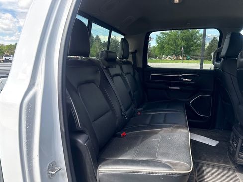 Used 2022 RAM 1500 Laramie AWD/4WD image 11
