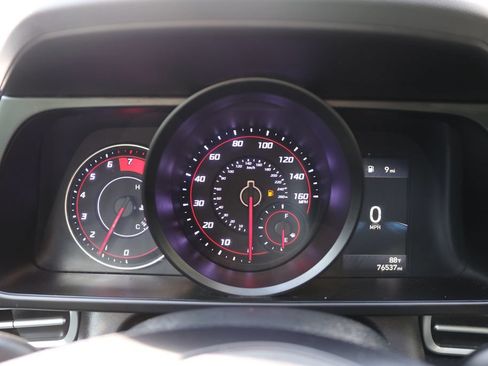 Used 2023 Hyundai Elantra SEL FWD image 23