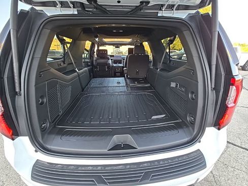 New 2026 GMC Yukon XL Elevation w/ Elevation Premium Package image 43