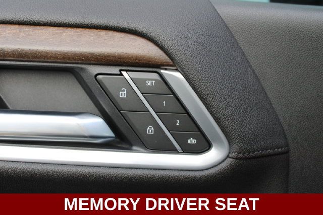 Used 2025 Chevrolet Silverado 2500 High Country AWD/4WD image 4