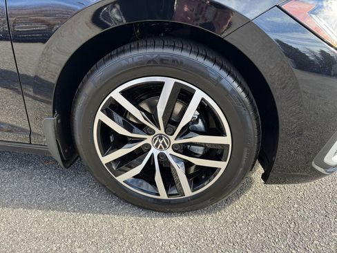 New 2026 Volkswagen Jetta SE image 25