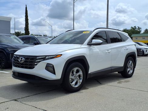 Used 2022 Hyundai Tucson SEL FWD image 3