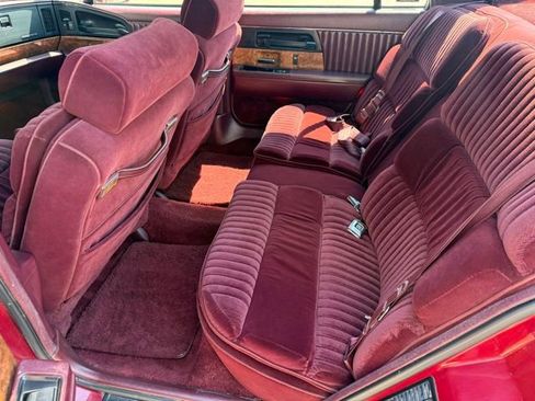 Used 1993 Buick Park Avenue FWD image 16