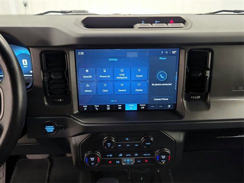 Used 2025 Ford Bronco Big Bend image 21