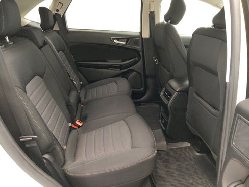 Used 2017 Ford Edge SE AWD/4WD image 19