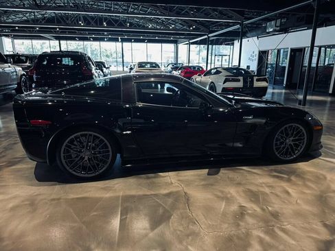 Used 2010 Chevrolet Corvette ZR1 w/ Preferred Equipment Group RWD image 6
