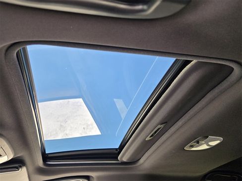 Used 2024 Subaru Impreza RS w/ Popular Package #3 image 19