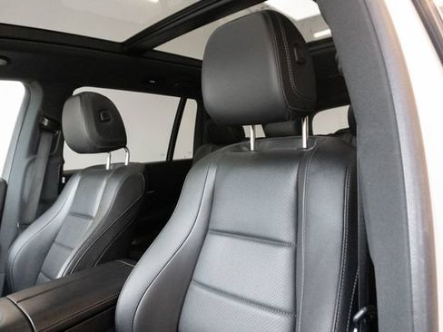 Used 2022 Mercedes-Benz GLS 450 4MATIC image 20