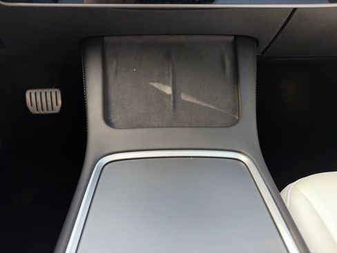 Used 2022 Tesla Model 3 Performance image 22