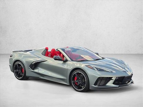 Used 2023 Chevrolet Corvette Stingray Premium Conv w/ Z51 Performance Package RWD image 3