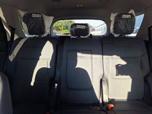 New 2025 Ford Explorer Active image 36