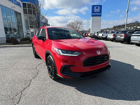 Used 2026 Honda HR-V Sport image 2